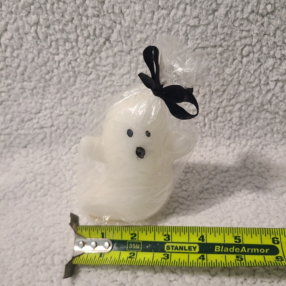 Set of 3 Halloween Ghost Candles White Spooky Decor Party Favors - Picture 4 of 6